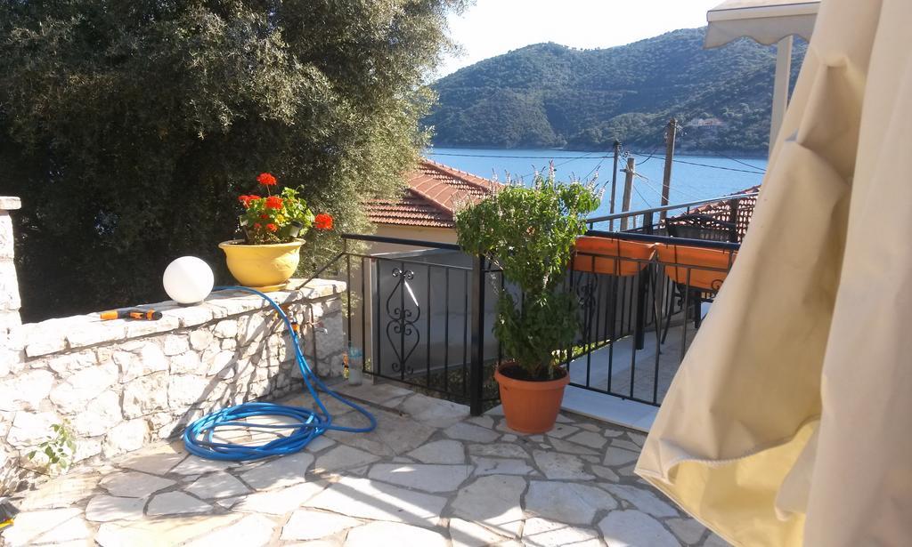 Porto Poros Apartment Микрос Гиалос Екстериор снимка