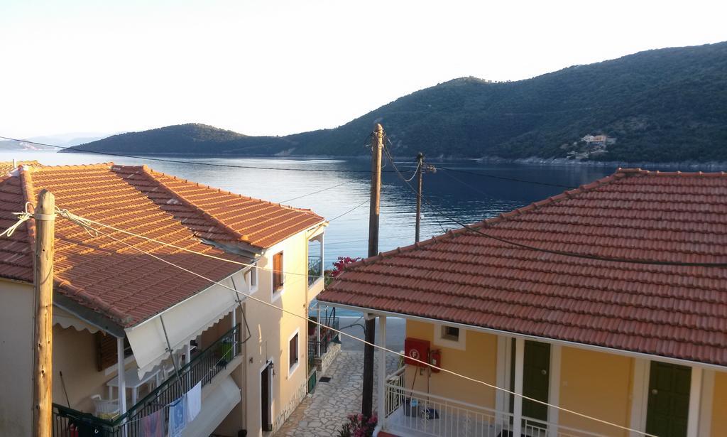 Porto Poros Apartment Микрос Гиалос Екстериор снимка