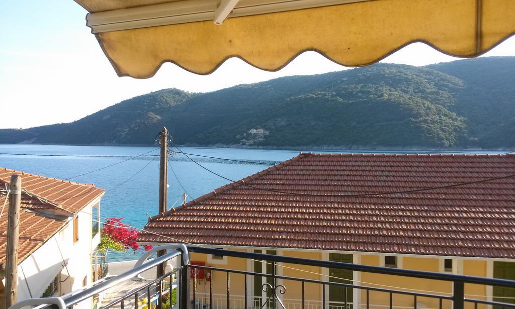 Porto Poros Apartment Микрос Гиалос Екстериор снимка