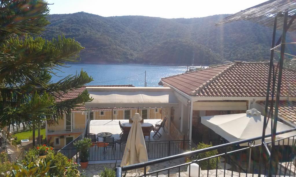 Porto Poros Apartment Микрос Гиалос Екстериор снимка
