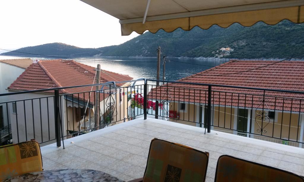 Porto Poros Apartment Микрос Гиалос Екстериор снимка