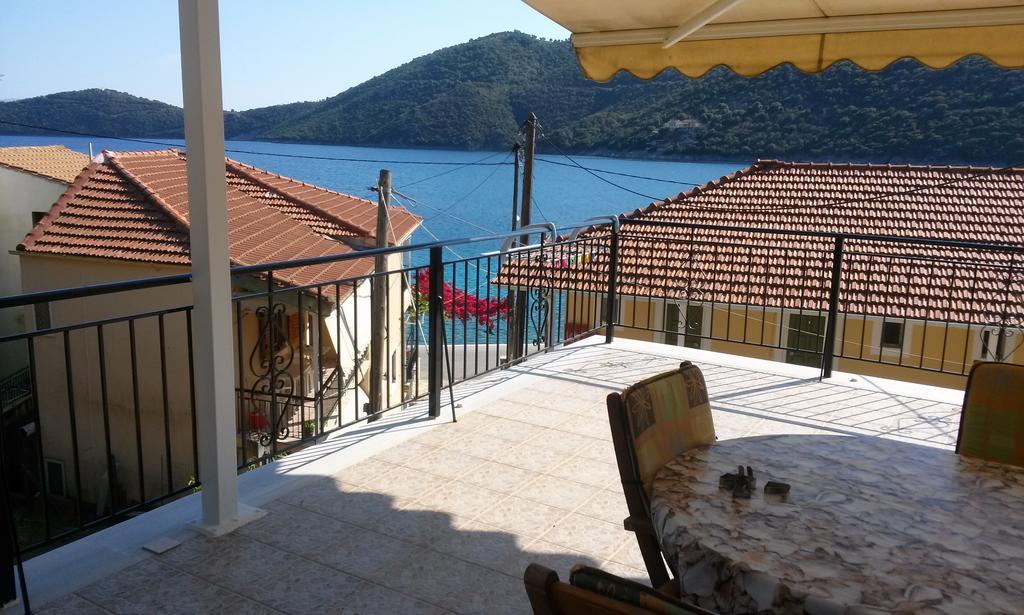 Porto Poros Apartment Микрос Гиалос Екстериор снимка